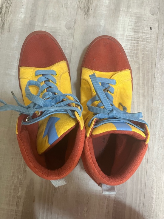 Avatar Sneakers - Picture 3 of 7